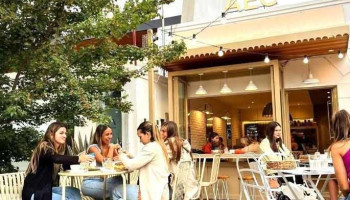 Amor es comer Yb - Yerba Buena