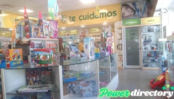 Colón Red de Farmacias - Sucursal Colón - Av. Colón Esquina