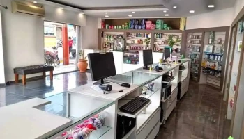Farmacia Nueva Universal - Benavidez O 1301