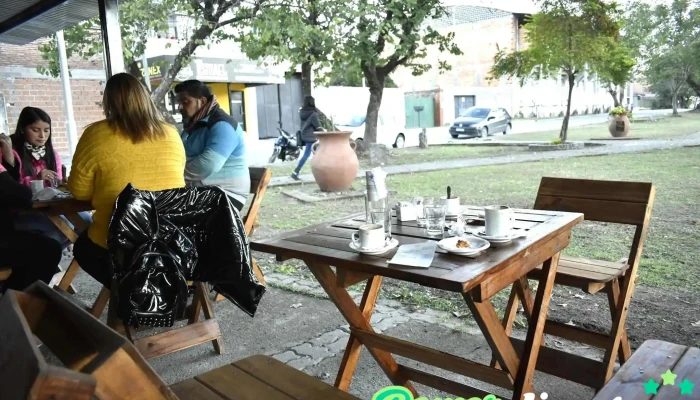 Alma Coffee Kitchen Beer -  Del Propietario - Monteros