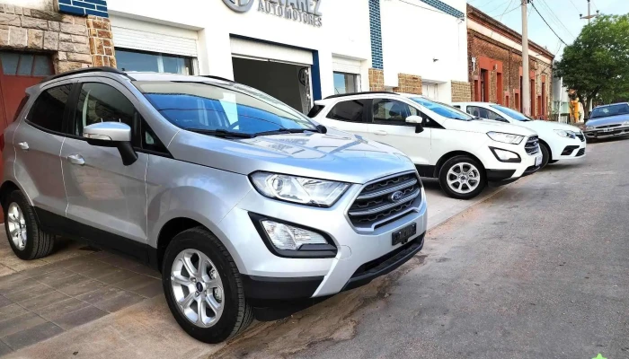 Alvarez Automotores -  Concesionario De Automoviles - Jacinto Arauz
