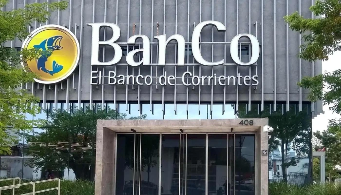 Banco De Corrientes Sa  Edificio Administracion Donde - Corrientes