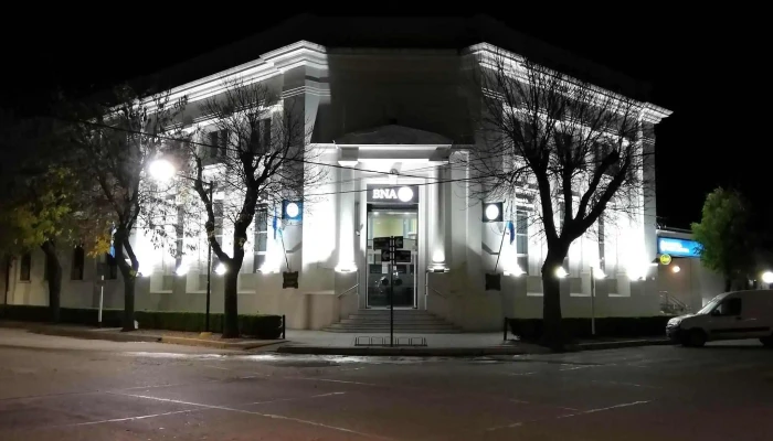 Banco De La Nacion Argentina Exterior - Las Rosas