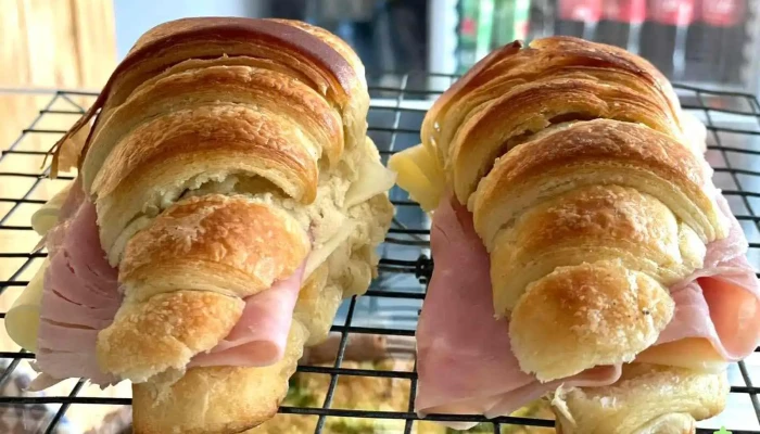 Bruto Panaderia Croissant - San Rafael