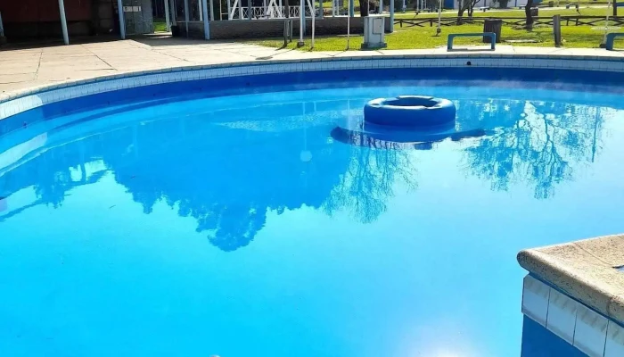 Camping Municipal De Santa Ana -  Servicios - Santa Ana