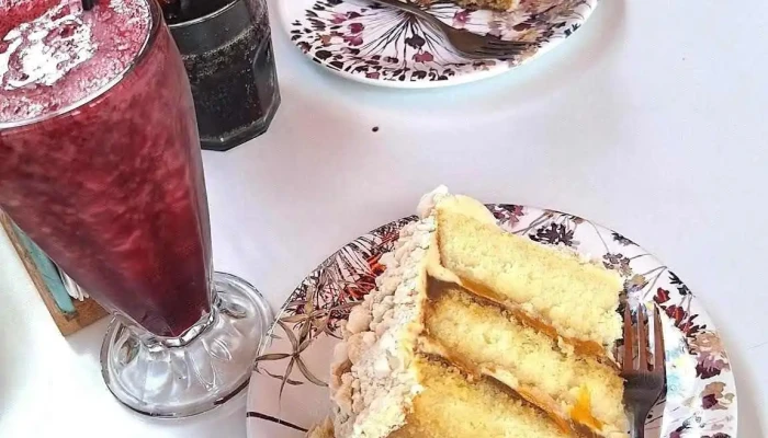 Cocoa Kanel Pasteria Creativa Coffee Cake - Merlo