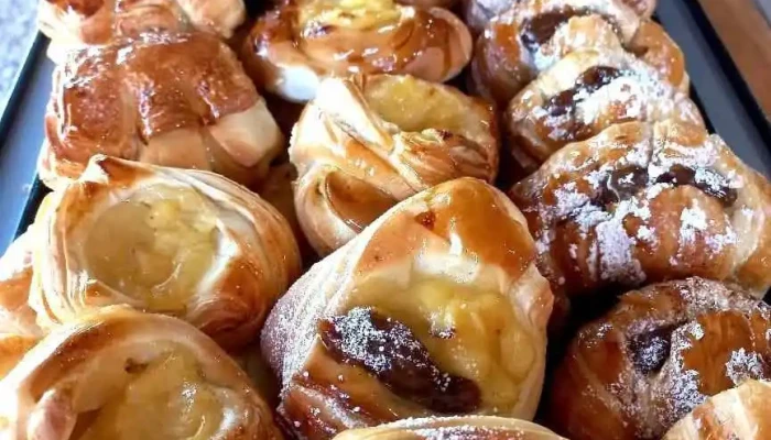 Confiteria Dulzura -  Comida Y Bebida - Col. Aurora