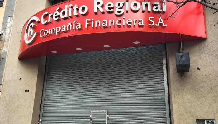 Credito Regional Compania Financiera Sa Exterior - Villa Lynch