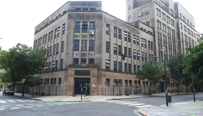 Escuela De Kinesiología Y Fisiatría (Uba) - Cdad. Autónoma De Buenos Aires