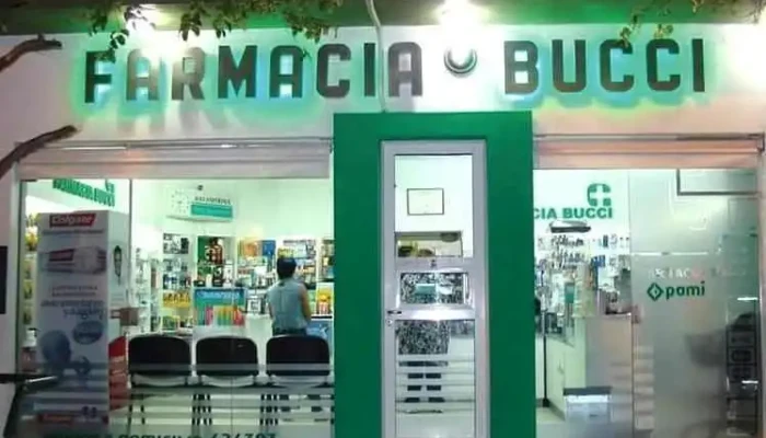 Farmacia y Perfumería Bucci - Firmat