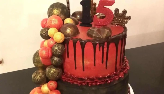 Floresce Pasteleria Artesanal Comida Y Bebida - La Bebida