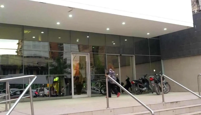 Instituto De Seguridad Social Seguros Y Prestamos   Insssep Exterior - Resistencia