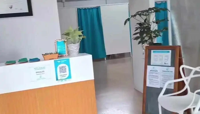 Kr -    Centro De Kinesiologia Y Rehabilitacion En Movimiento   La Cumbre Del Propietario - La Cumbre