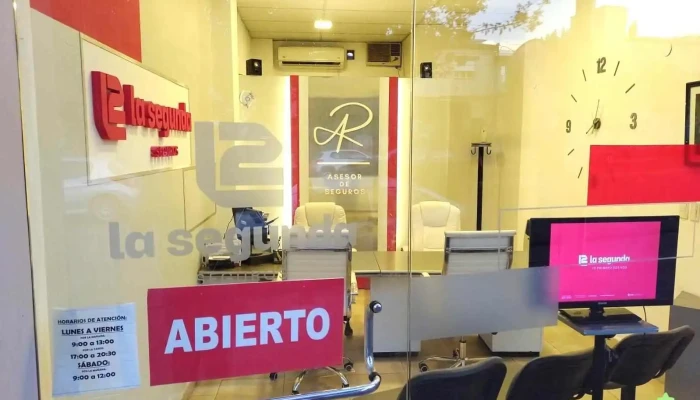 La Segunda Seguros La Falda -  Interior - La Falda