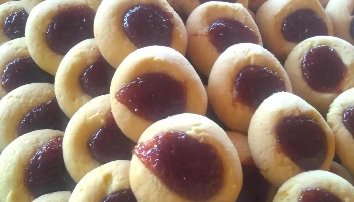 La Vienesa Panaderia Confiteria -  Comida Y Bebida - Merlo