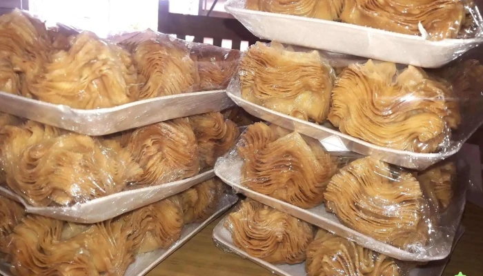 Las Moras Pasteleria Baklava - Sauce
