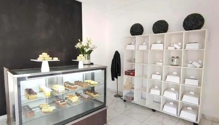 Martin Sandoval Patisserie - Monteros