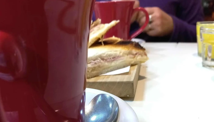 Panaderia Artesanal Y Cafe El Abanico Horario - San Juan