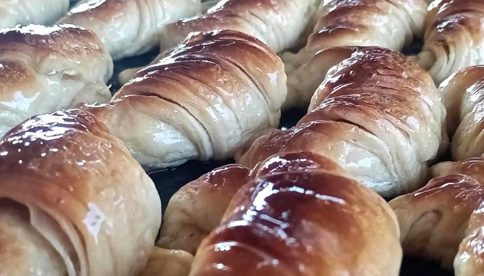 Panaderia Lo De Male Comida Y Bebida - Nueve de Julio