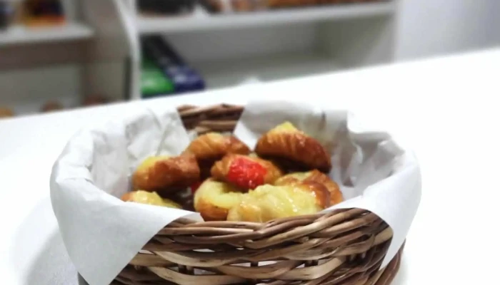 Panaderia Los 3 Hermanos 2 Comida Y Bebida - Yerba Buena