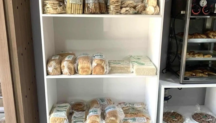 Panaderia Los Abuelos -  Vitrina - Colón