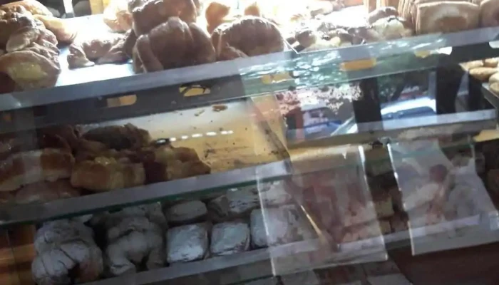 Panaderia Y Confiteria Cafe Valentina Ambiente - Gdor. Virasoro
