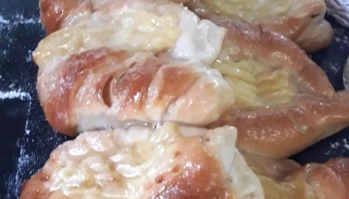 Panaderia Y Confiteria La Perla Comida Y Bebida - Colón