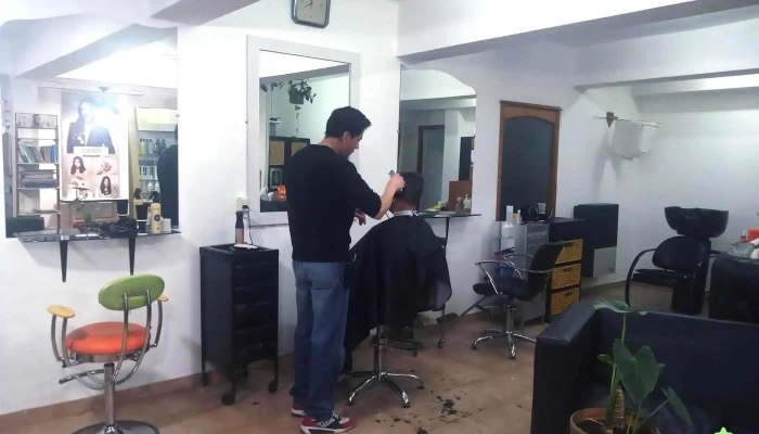 Peluquería y Masajes Aluhe - U9203 Trevelin
