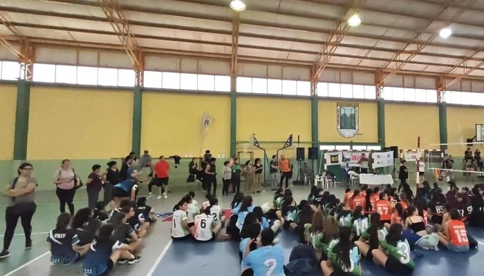 Polideportivo Chichinales Marcos Y Mariano Galera -  Zona - Chichinales