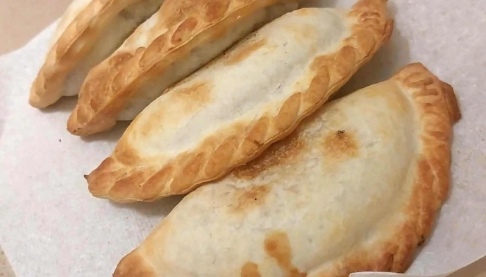 Pranzo Empanadas -    Fernandez Oro Videos - Gral. Fernandez Oro