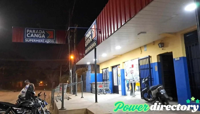 Supermercados Parada Canga -  Estacionamiento - Corrientes