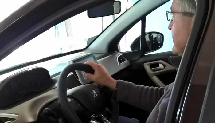 Vesubio Sa   Concesionario Peugeot Numero - Monte Maiz