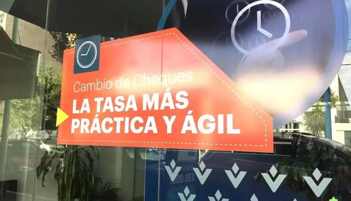Vicente compañia financiera - Cipolletti